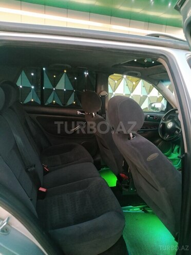 Volkswagen Golf 2001, 294,000 km - 2.0 l - Mingəçevir