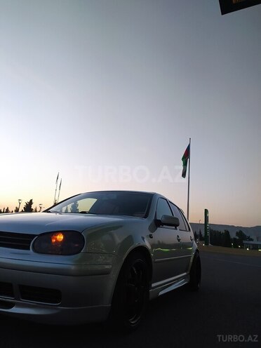 Volkswagen Golf 2001, 294,000 km - 2.0 l - Mingəçevir
