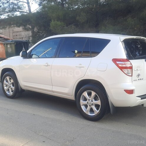 Toyota RAV4 2011, 97,000 km - 2.0 l - Bakı