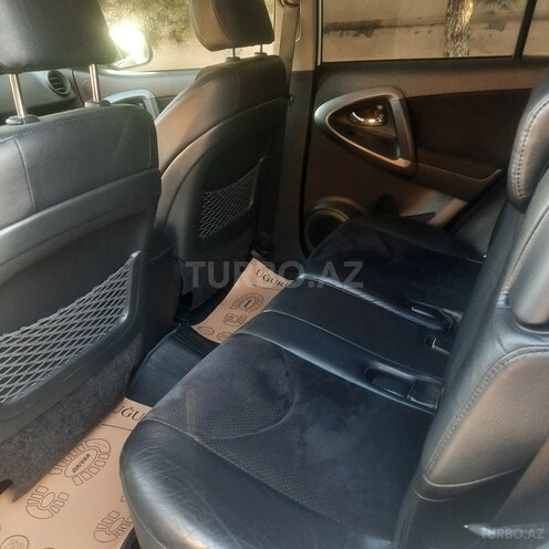 Toyota RAV4 2011, 97,000 km - 2.0 l - Bakı