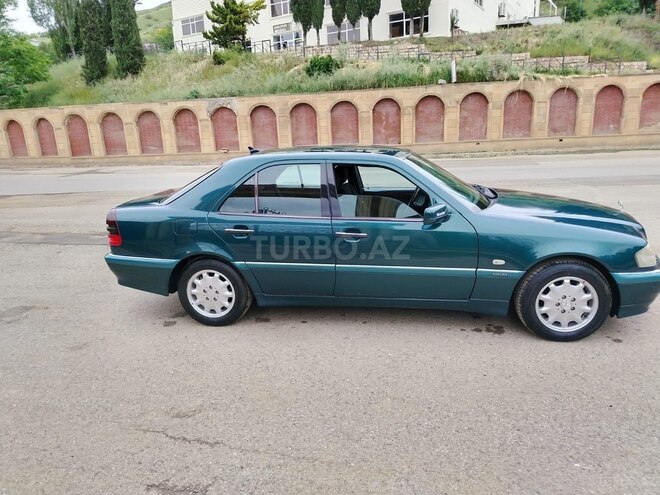 Mercedes C 200 1998, 258,000 km - 2.0 l - Bakı
