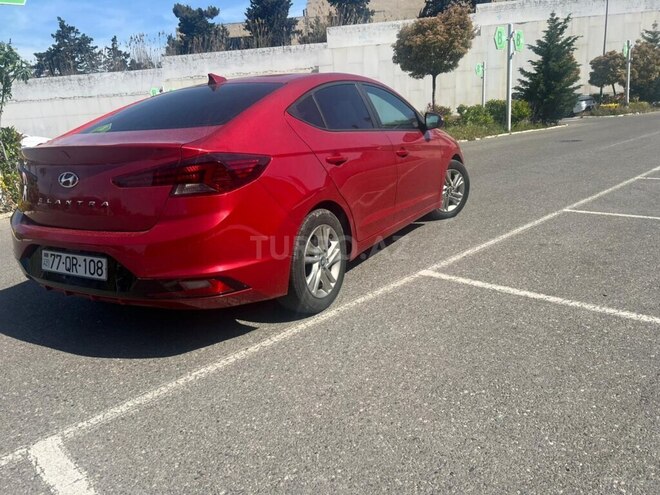 Hyundai Elantra 2018, 95,000 km - 2.0 л - Bakı