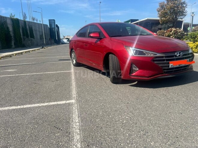 Hyundai Elantra 2018, 95,000 km - 2.0 л - Bakı