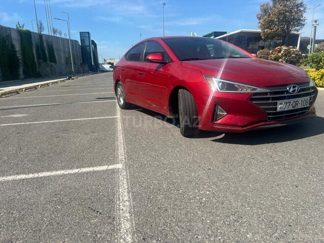 Hyundai Elantra 2018, 95,000 km - 2.0 л - Bakı