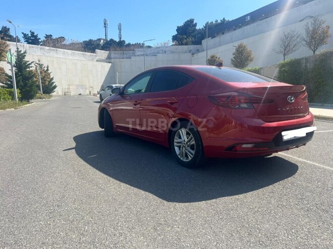 Hyundai Elantra 2018, 95,000 km - 2.0 л - Bakı
