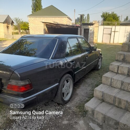 Mercedes E 200 1990, 125,000 km - 2.0 l - Bərdə