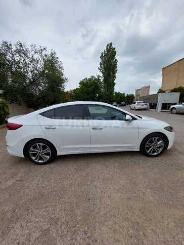Hyundai Elantra 2018, 98,000 km - 2.0 l - Naxçıvan