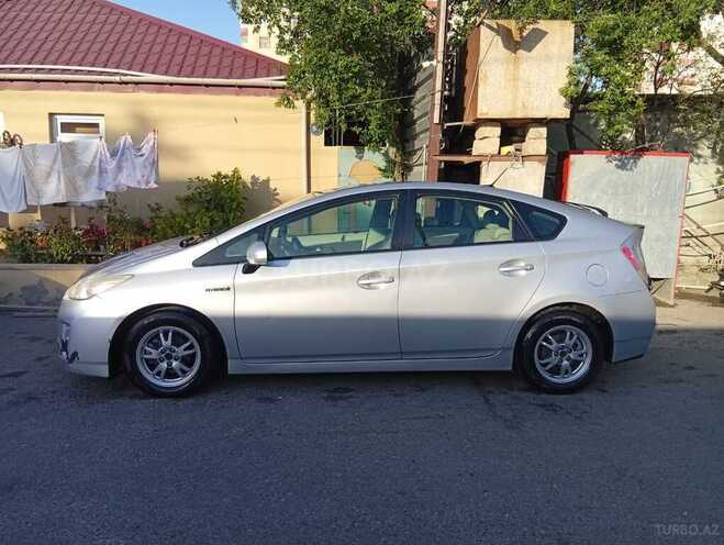 Toyota Prius 2011, 125,000 km - 1.8 l - Bakı