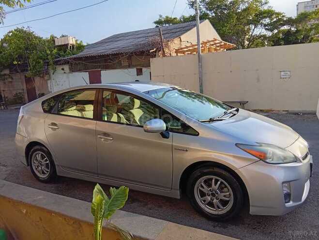 Toyota Prius 2011, 125,000 km - 1.8 l - Bakı