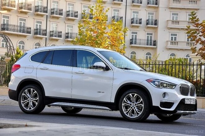 BMW X1 2017, 22,109 km - 2.0 л - Bakı