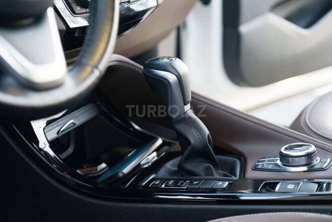 BMW X1 2017, 22,109 km - 2.0 л - Bakı