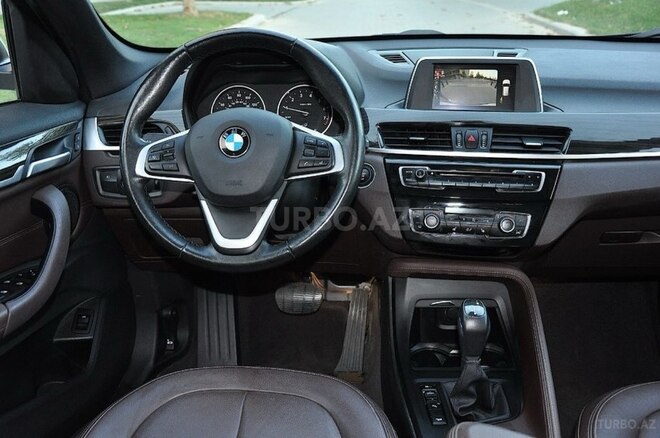 BMW X1 2017, 22,109 km - 2.0 л - Bakı