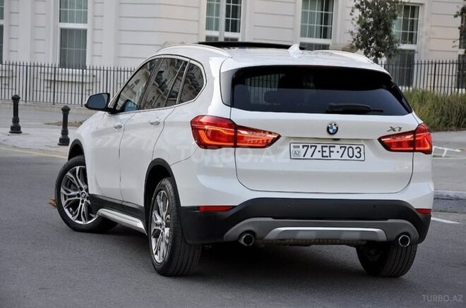 BMW X1 2017, 22,109 km - 2.0 л - Bakı