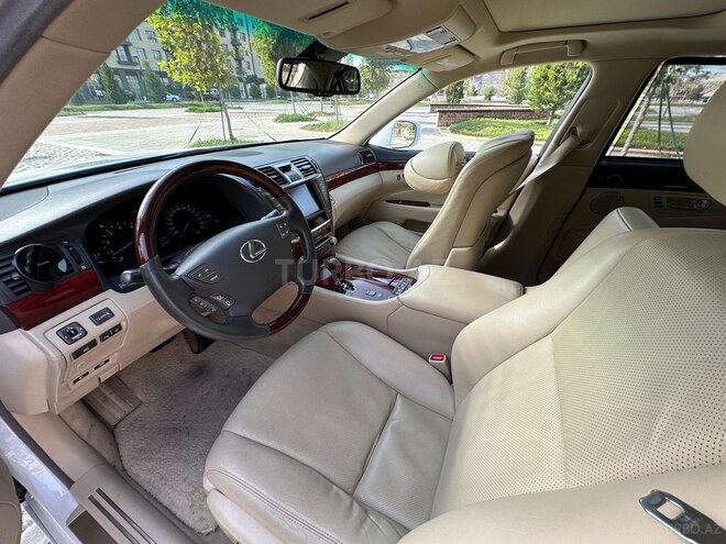 Lexus LS 460 2010, 180,000 km - 4.6 l - Bakı