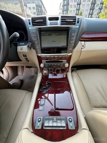 Lexus LS 460 2010, 180,000 km - 4.6 l - Bakı