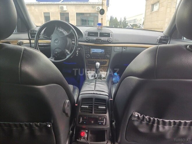Mercedes E 270 2004, 470,000 km - 2.7 l - Göyçay