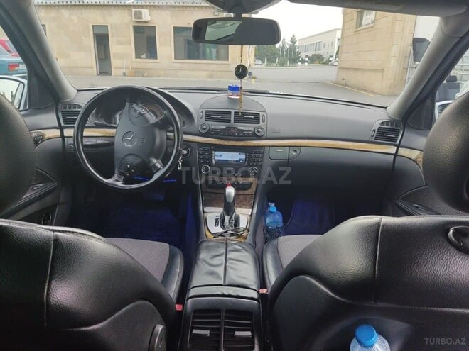 Mercedes E 270 2004, 470,000 km - 2.7 l - Göyçay