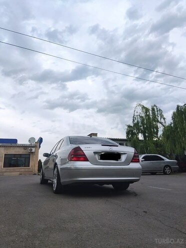 Mercedes E 270 2004, 470,000 km - 2.7 l - Göyçay