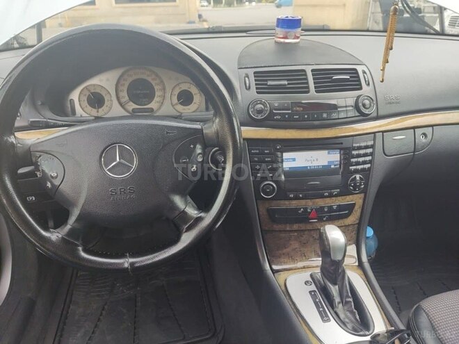 Mercedes E 270 2004, 470,000 km - 2.7 l - Göyçay