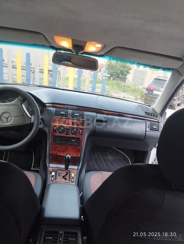 Mercedes E 300 d 1999, 350,000 km - 3.0 l - Quba