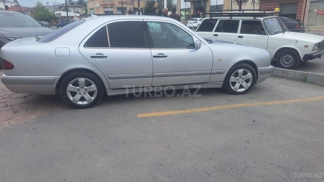 Mercedes E 300 d 1999, 350,000 km - 3.0 l - Quba
