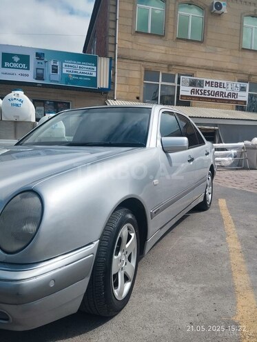 Mercedes E 300 d 1999, 350,000 km - 3.0 l - Quba