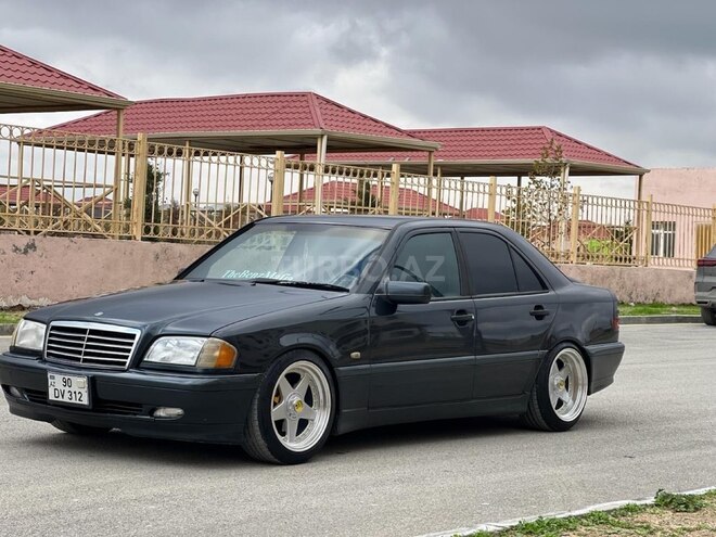 Mercedes C 200 1997, 680,000 km - 2.0 l - Bakı