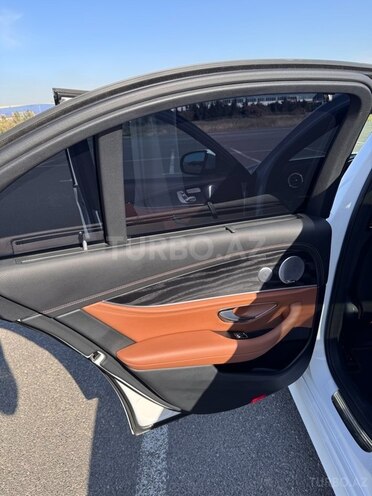 Mercedes E 200 2016, 105,000 km - 2.0 l - Bakı