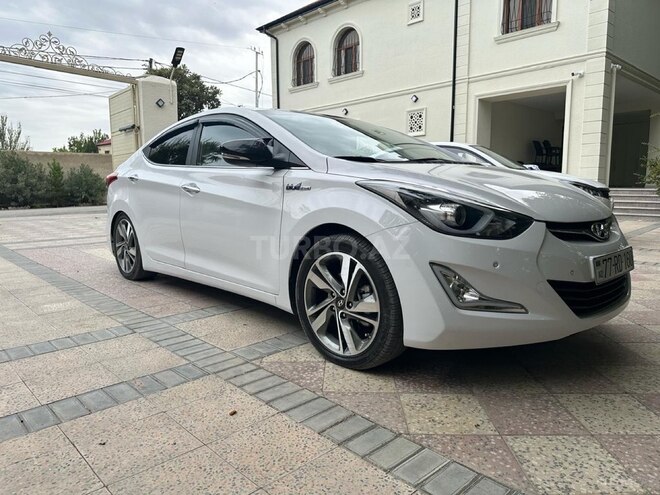 Hyundai Elantra 2015, 202,000 km - 1.6 л - Sumqayıt