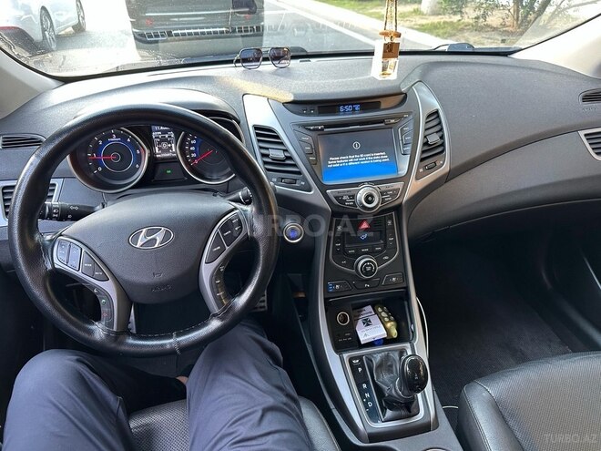 Hyundai Elantra 2015, 202,000 km - 1.6 л - Sumqayıt