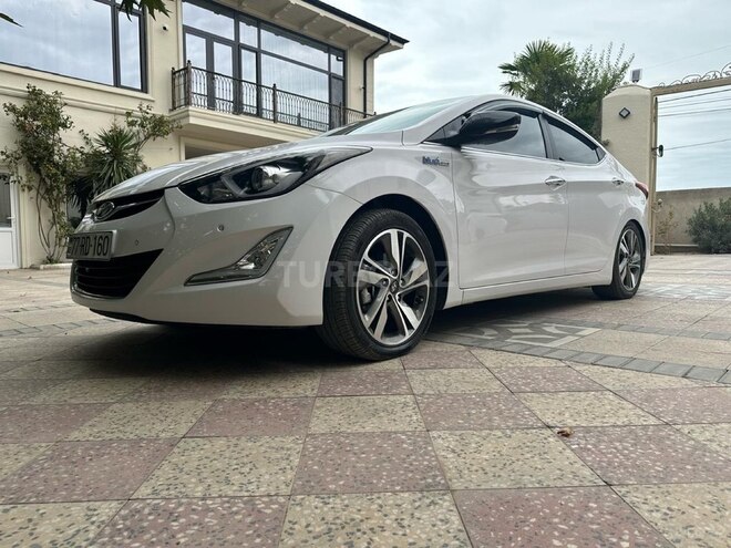 Hyundai Elantra 2015, 202,000 km - 1.6 л - Sumqayıt