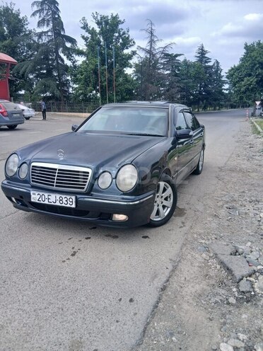 Mercedes E 200 1997, 323,232 km - 2.0 l - Gəncə