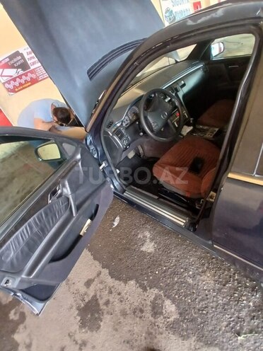 Mercedes E 200 1997, 323,232 km - 2.0 l - Gəncə