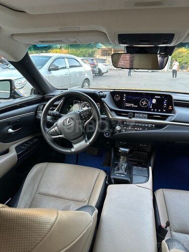 Lexus ES 300h 2021, 51,000 km - 2.5 l - Bakı