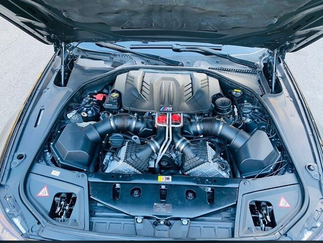 BMW M5 2014, 140,000 km - 4.4 l - Bakı