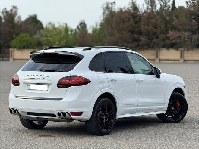 Porsche Cayenne Turbo S 2013, 158,000 km - 4.8 l - Gəncə