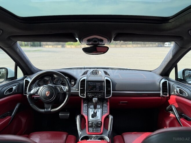 Porsche Cayenne Turbo S 2013, 158,000 km - 4.8 l - Gəncə