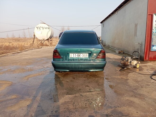 Mercedes C 220 d 1993, 250,000 km - 2.2 л - Beyləqan