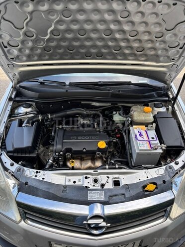 Opel Astra 2009, 254,000 km - 1.4 l - Bakı