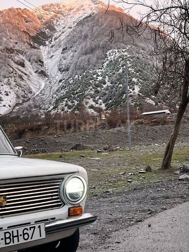 LADA (VAZ) 21011 1978, 60,000 km - 1.3 l - Qax