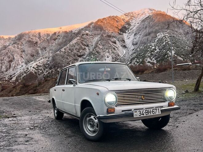 LADA (VAZ) 21011 1978, 60,000 km - 1.3 l - Qax