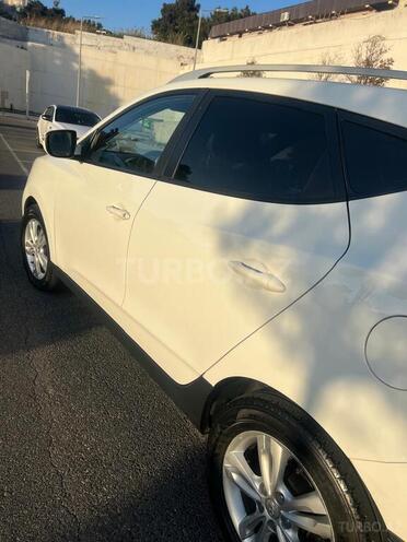 Hyundai ix35 2011, 173,000 km - 2.0 l - Bakı