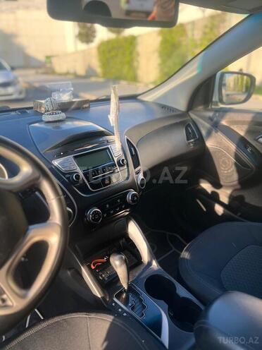 Hyundai ix35 2011, 173,000 km - 2.0 l - Bakı