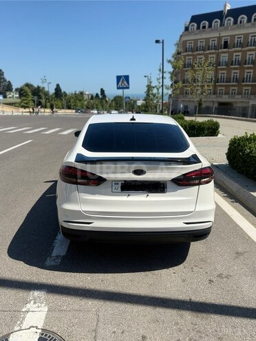 Ford Fusion (North America) 2018, 156,000 km - 2.0 l - Bakı