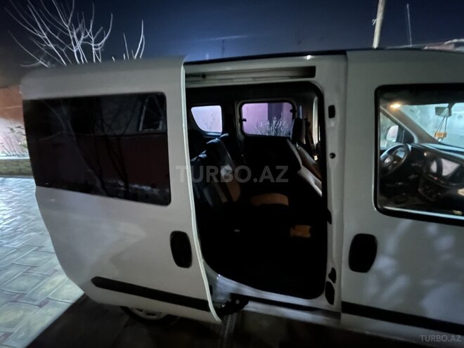 Fiat Doblo 2018, 130,000 km - 1.4 l - Bakı