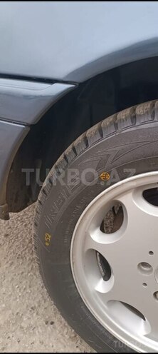Mercedes C 200 1994, 300,000 km - 2.0 л - Quba