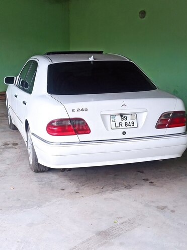 Mercedes E 240 1999, 366,000 km - 2.4 л - Bakı