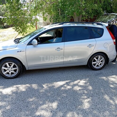 Hyundai i30 2009, 360,000 km - 1.4 l - Bakı