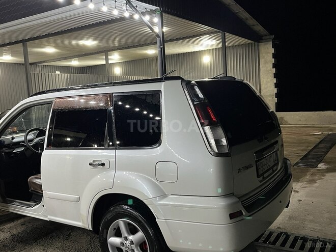 Nissan X-Trail 2002, 276,000 km - 2.0 l - Astara