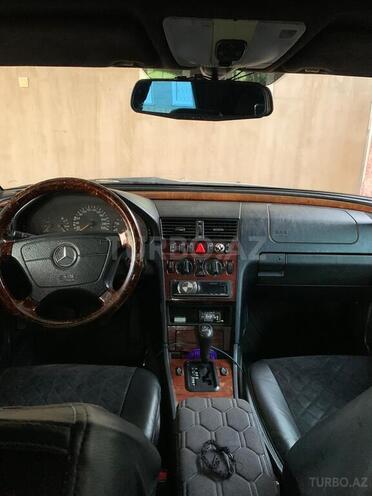 Mercedes C 240 1997, 330,000 km - 2.4 л - Ağdaş